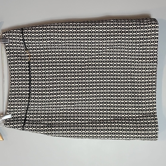 Banana Republic Dresses & Skirts - Banana Republic Wool Skirt Black Cream Preppy Designer Retroglam 4